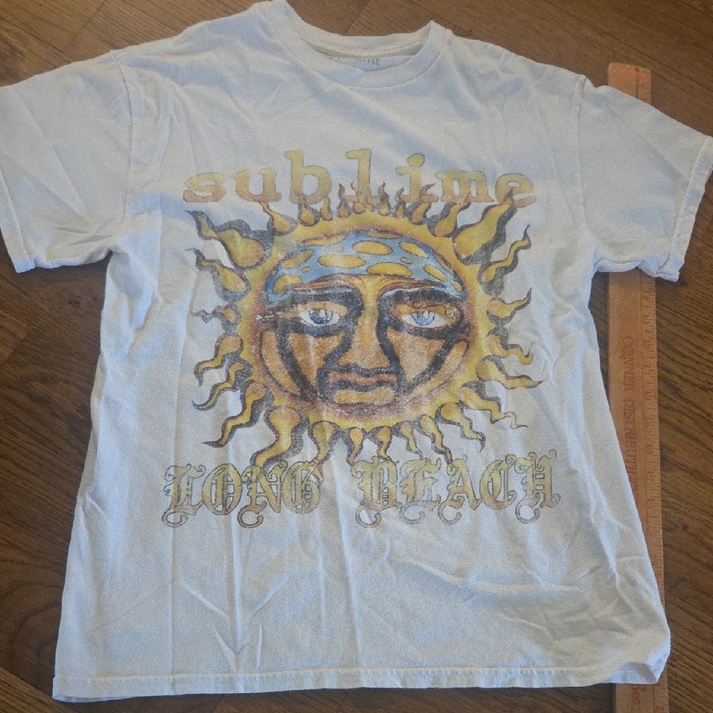 Sublime White Short Sleeve Graphic Tee - Sun Motif